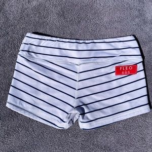 Fleo Sailor Mouth x 585 2.0 size small